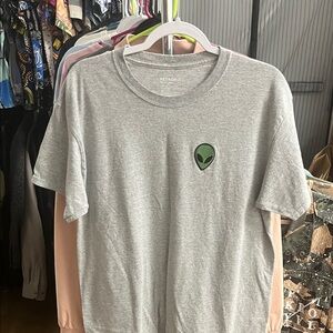 Retrofit Gray T-Shirt with Alien Patch